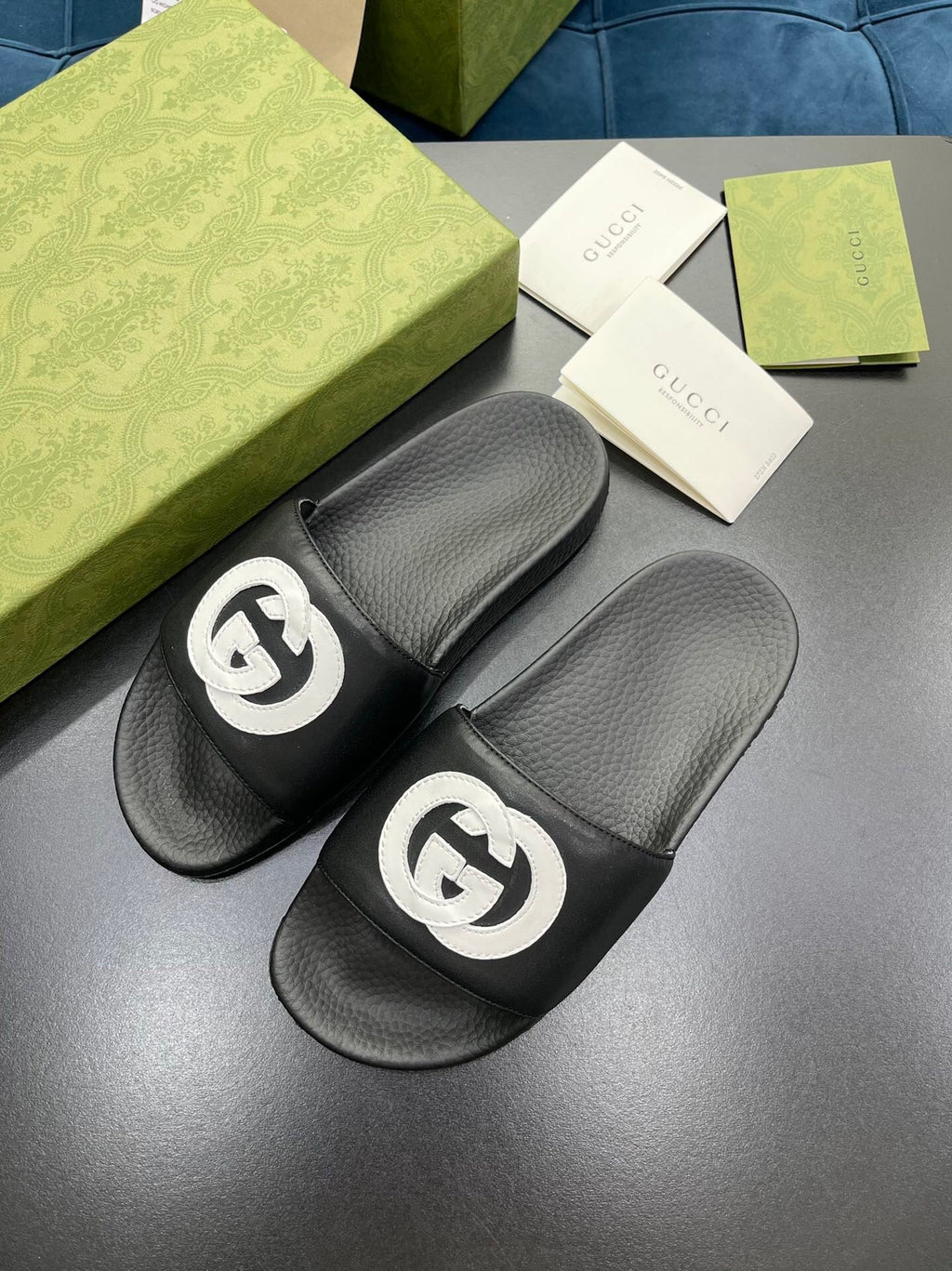G G - 2021 Double Bubble Slides [ 2 Colours Available ]