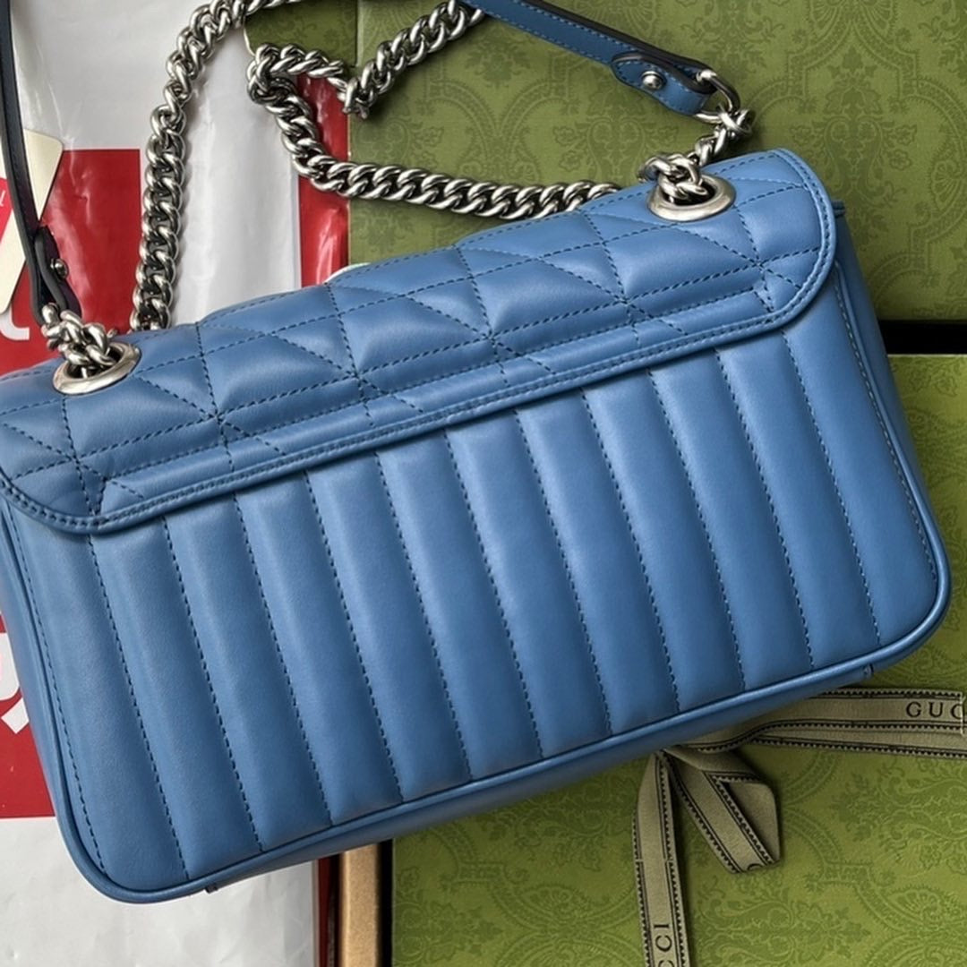 G u c c i blue 26cm