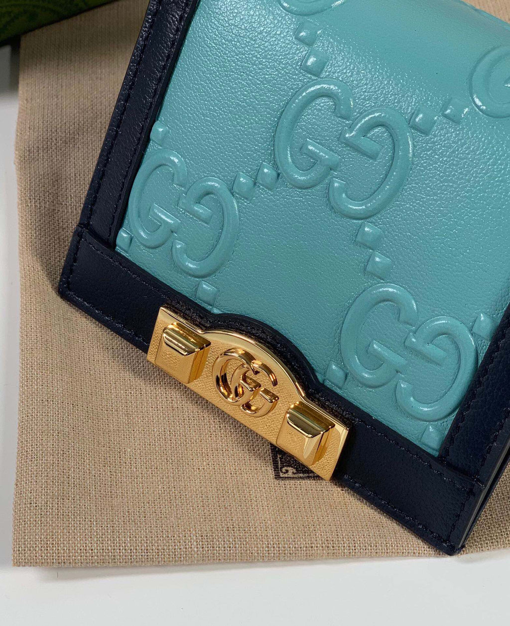 G u c c i wallet W10 H8 D3.5cm