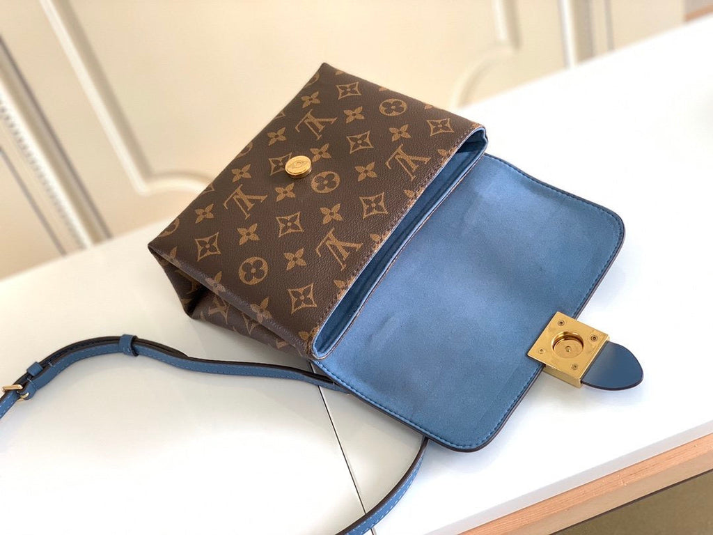 handbag lock blue