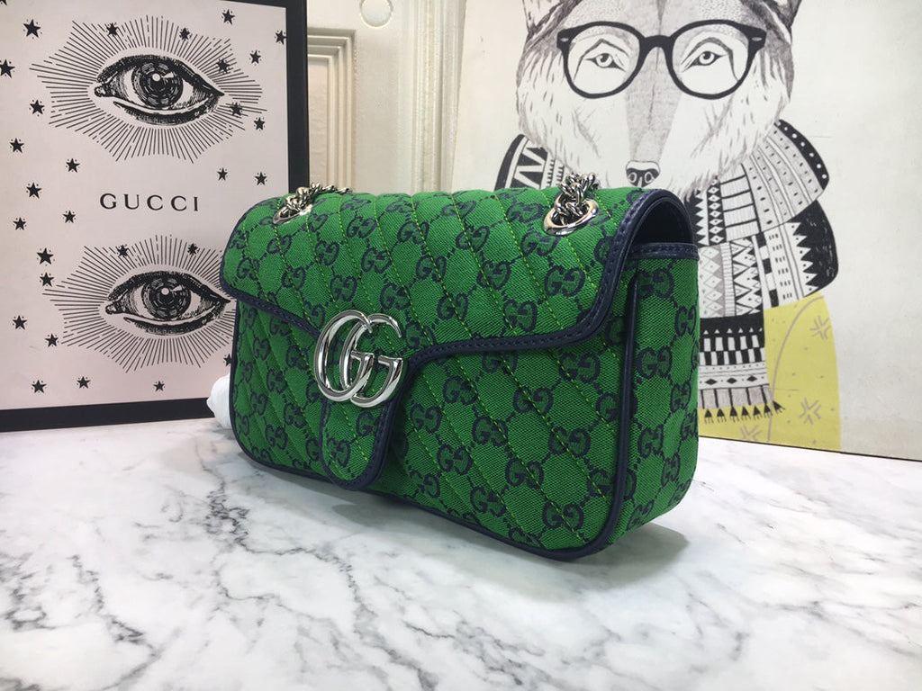G u c c I green W26xH15xD7cm
