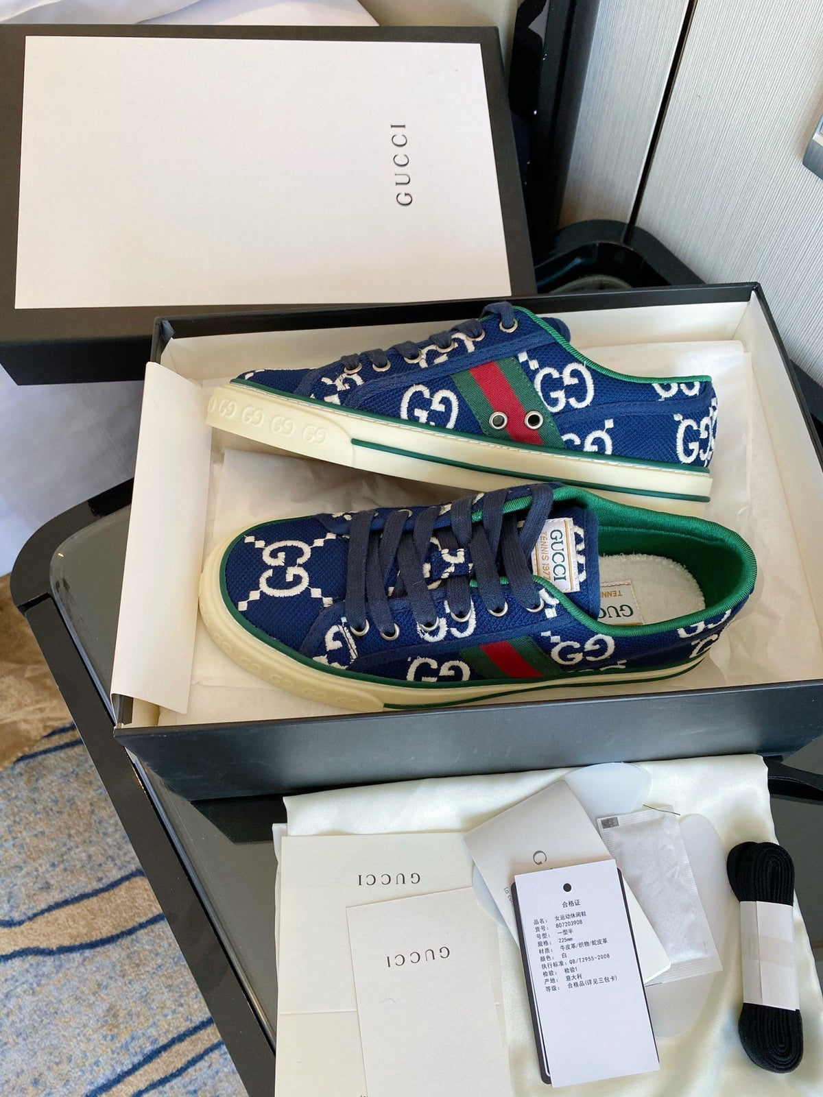 G u c c I tennis sneakers