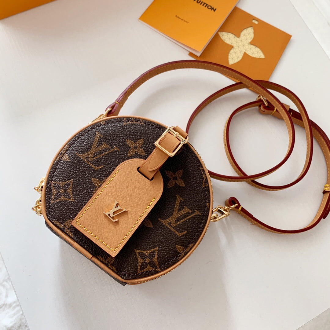 fashion pouch cilcle