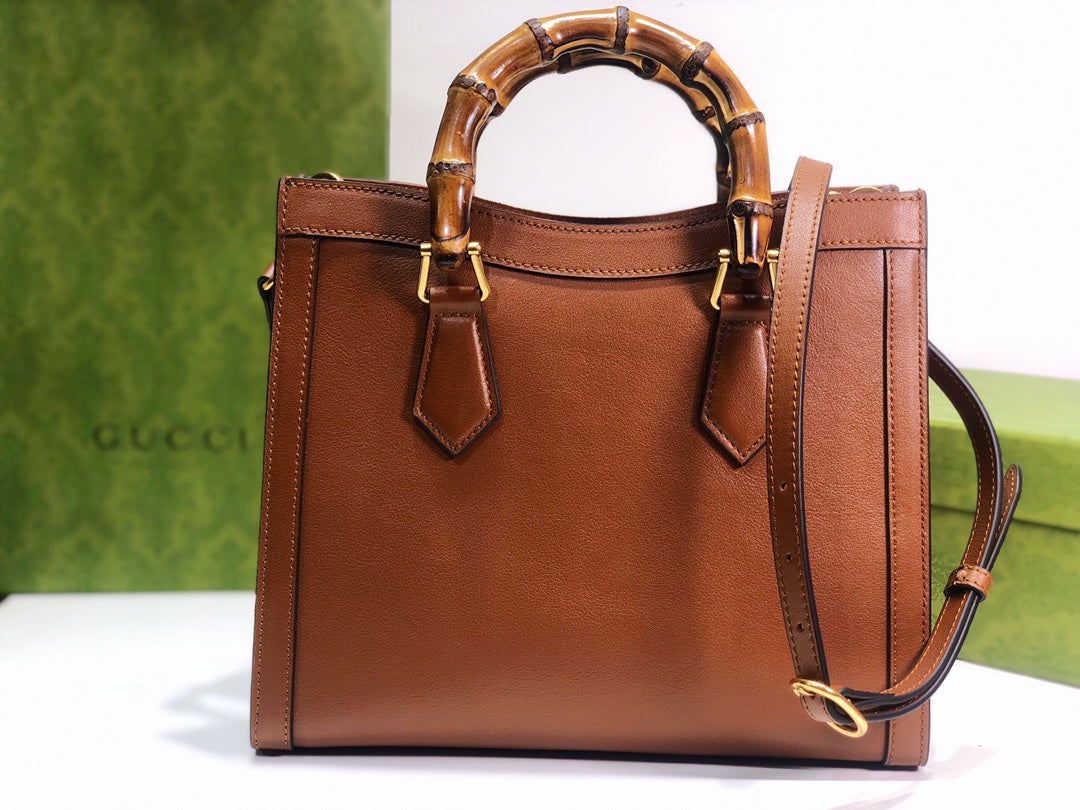 G u c c i brown Diana 20x 16x 10 or 27x 24x 11