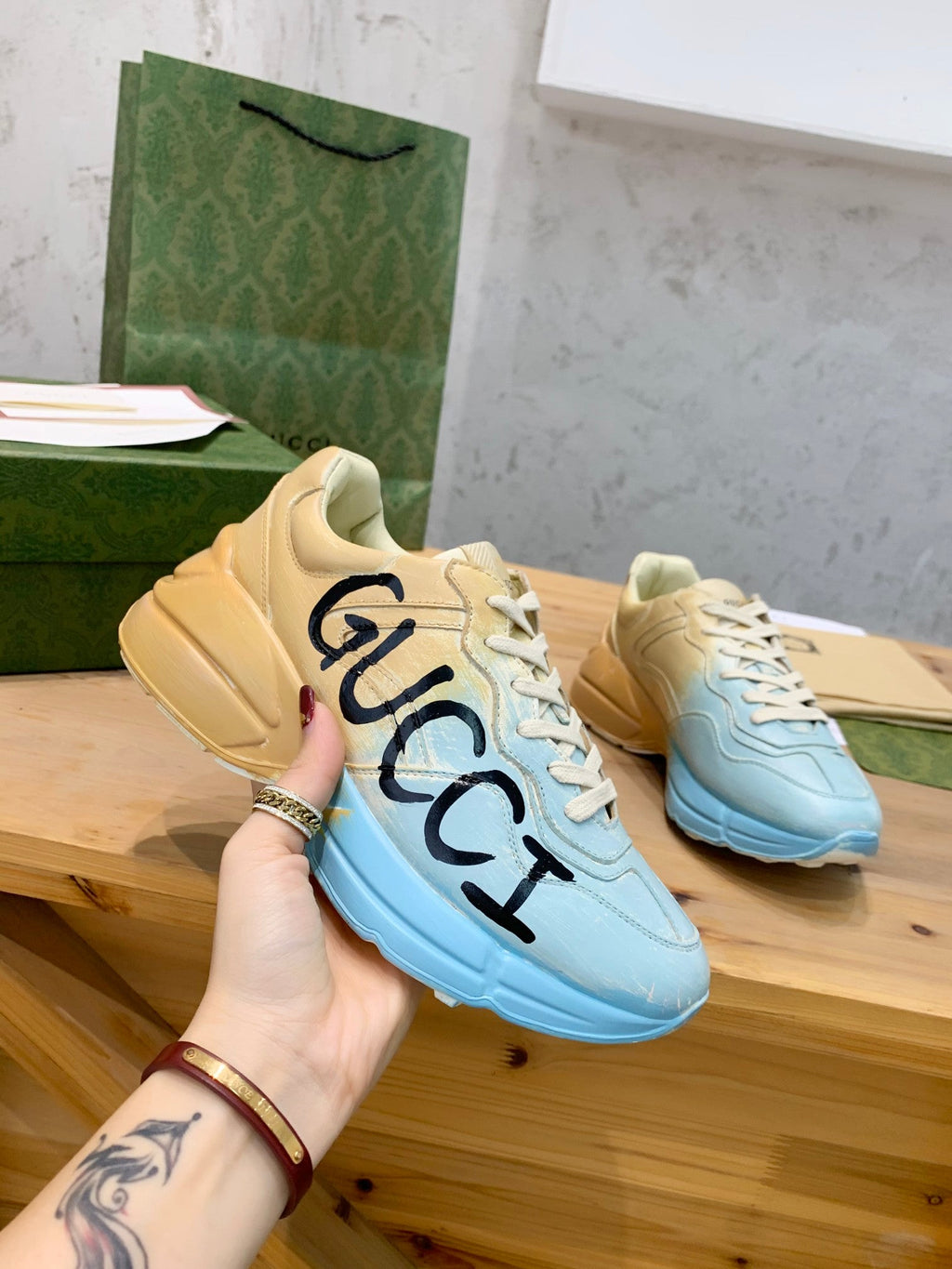 G u c c i new 2021