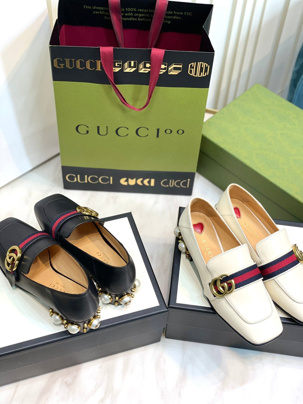 G u c c i pearls