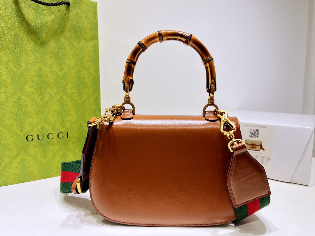 G u c c i bamboo 21*15*7cm