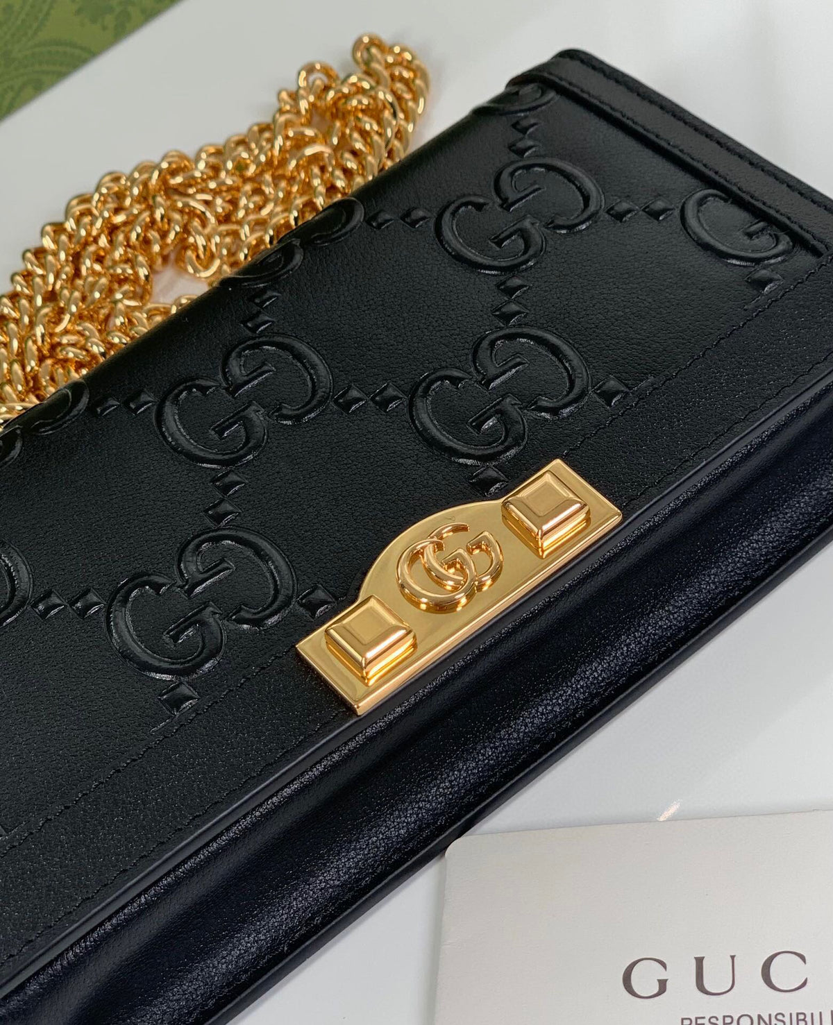 G u c c i black W19 H10 D4cm