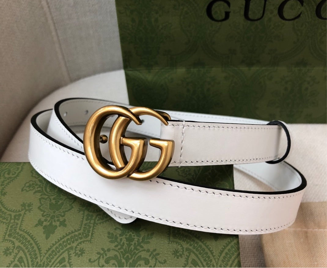 G u c c i white belt 3cm