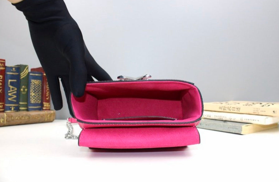 handbag in pink 15.5*12.5*7cm