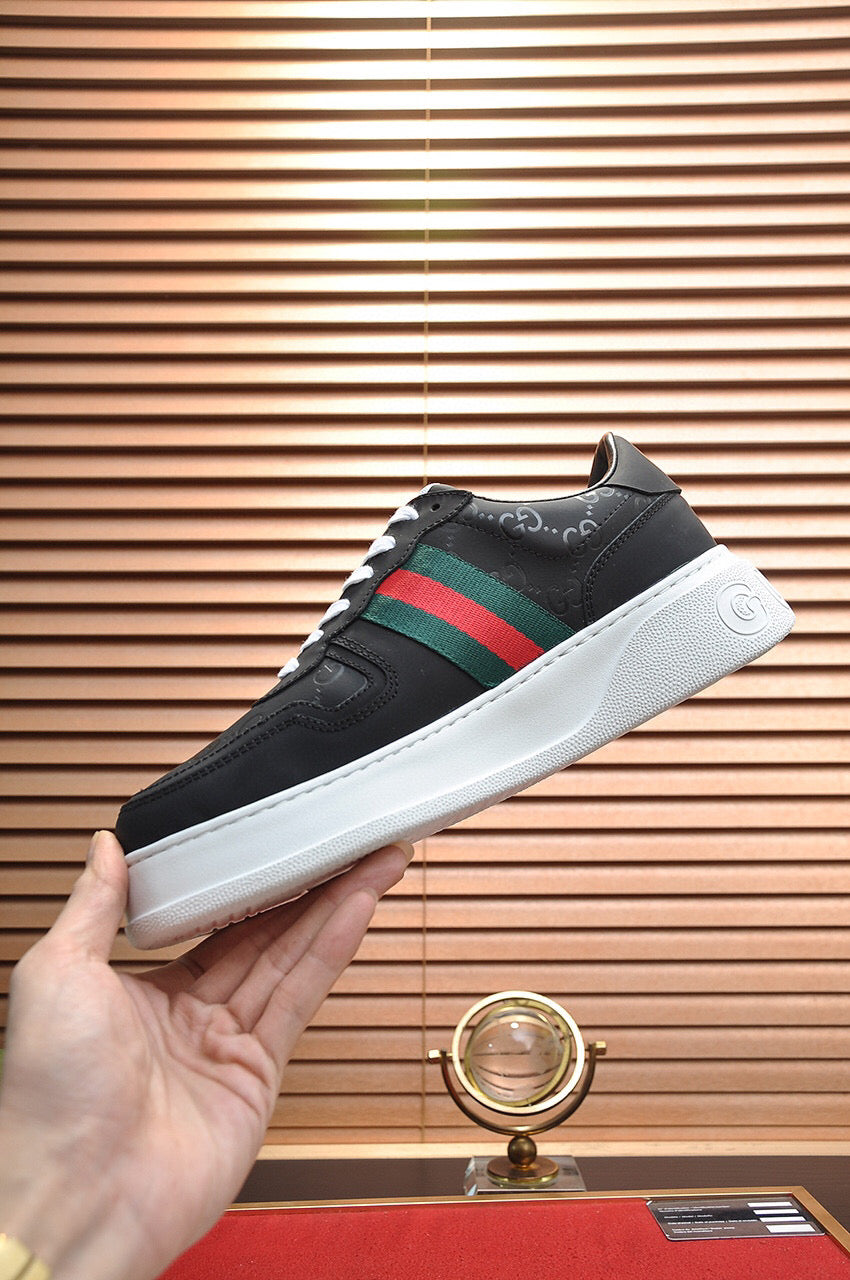 G u c c i 21 black