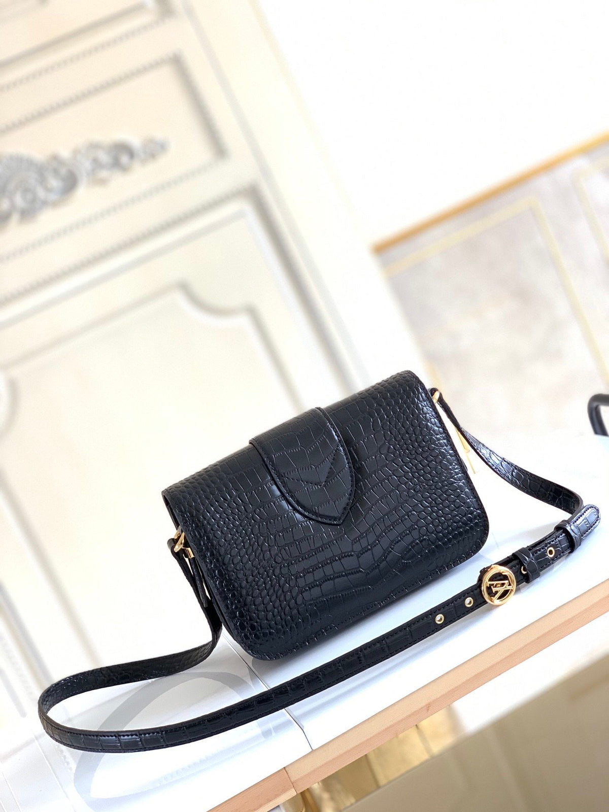 handbag sun black v