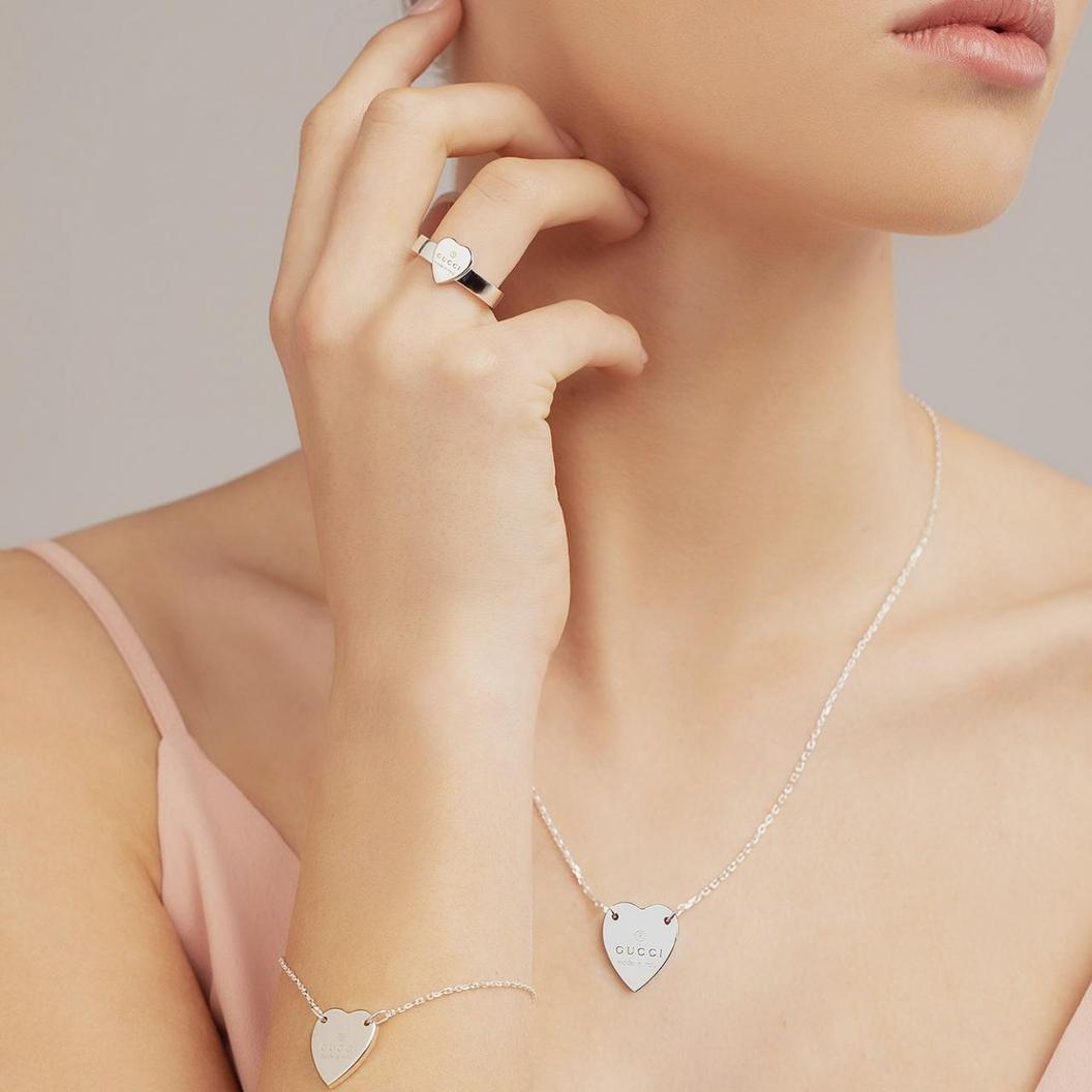 Gucci necklace