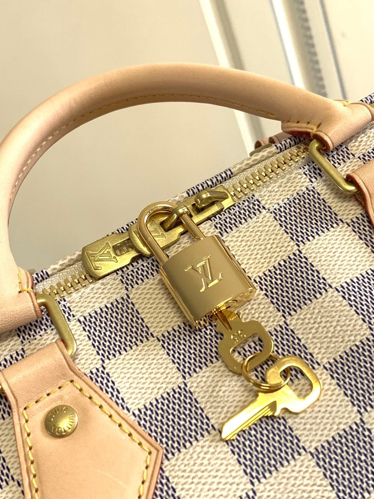 Handbag speedy white 30 cm