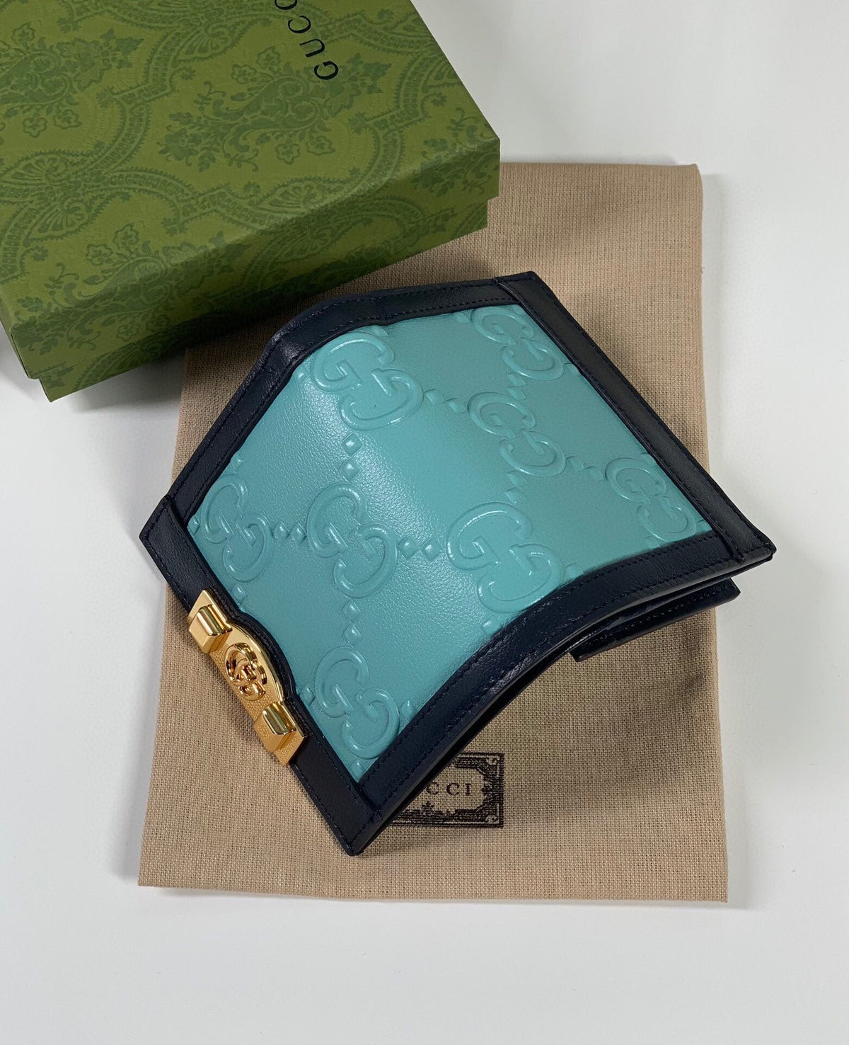G u c c i wallet W10 H8 D3.5cm