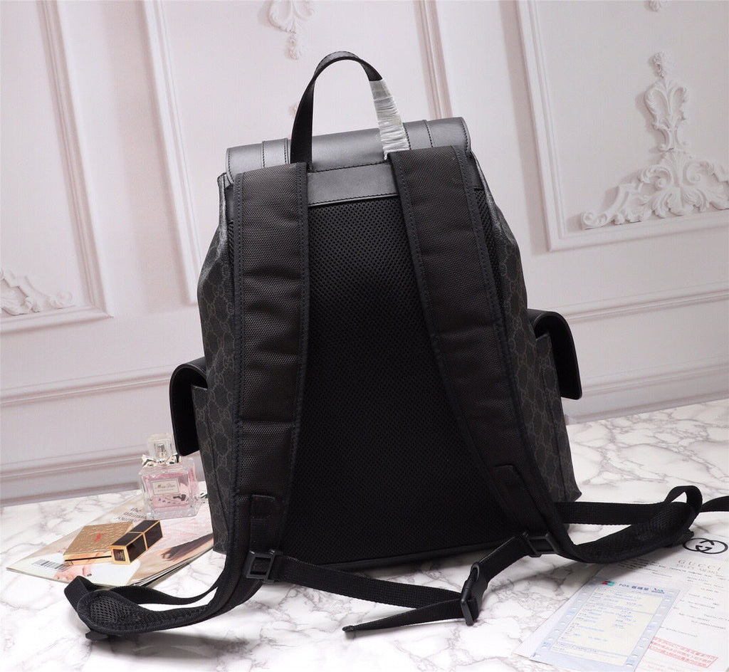 G u c c i backpack W34 H42 D16