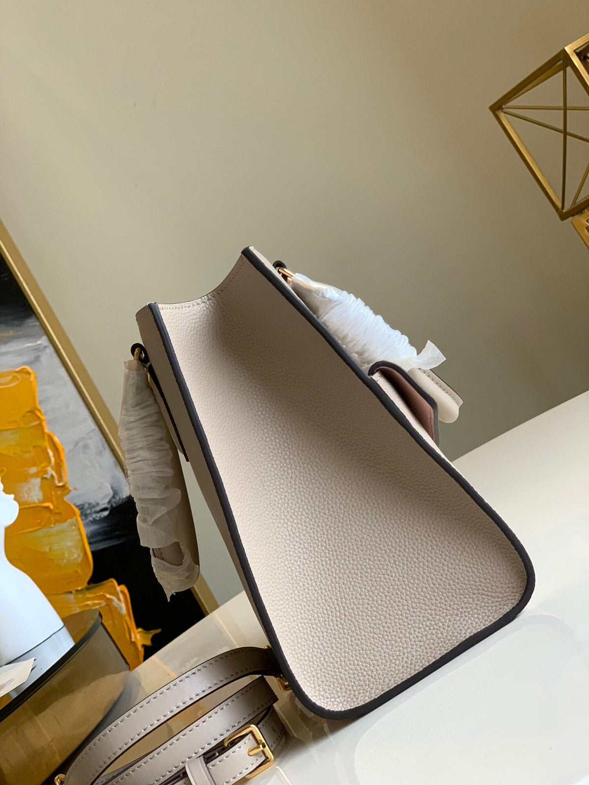handbag day bag cream