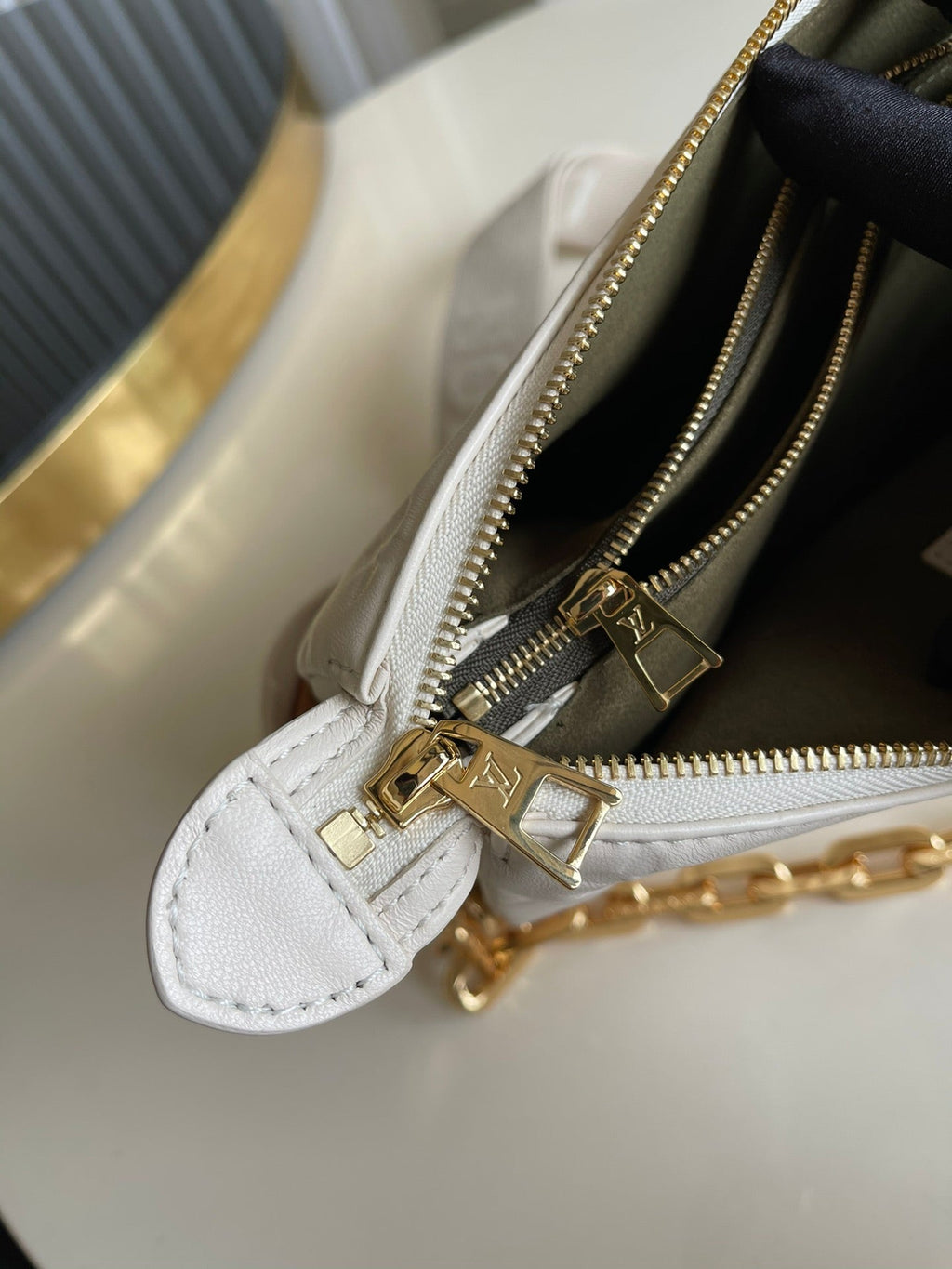 handbag new white