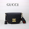 G u c c i v 25*20*7.5CM